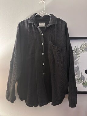 American Eagle Dark Gray Cotton Coverup Button Down Shirt